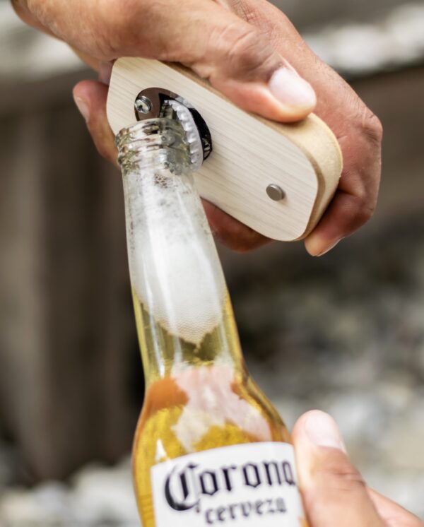 DESTAPADOR DE MANO RECTANGULAR -THE BEER- - Imagen 4