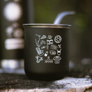 MATE DE ACERO CON BOMBILLA CHATA -ARGENTINIDAD-