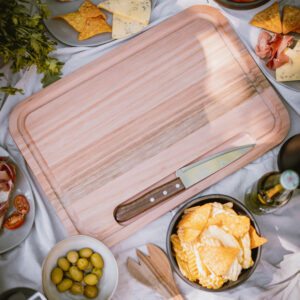 SET TABLA DE EUCA + CUCHILLO