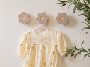 Perchero FLOR – Deco Infantil Funcional y Minimalista